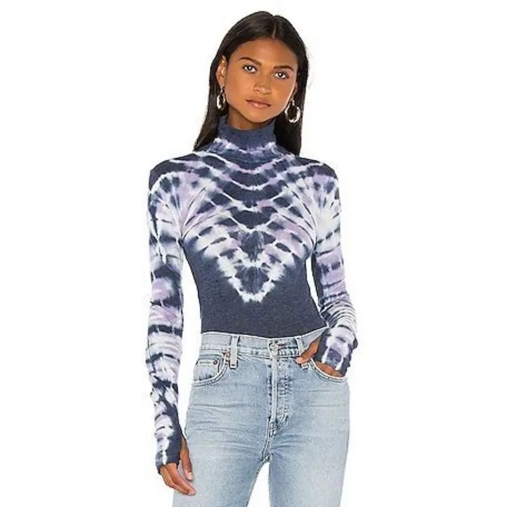 Free People bold tie